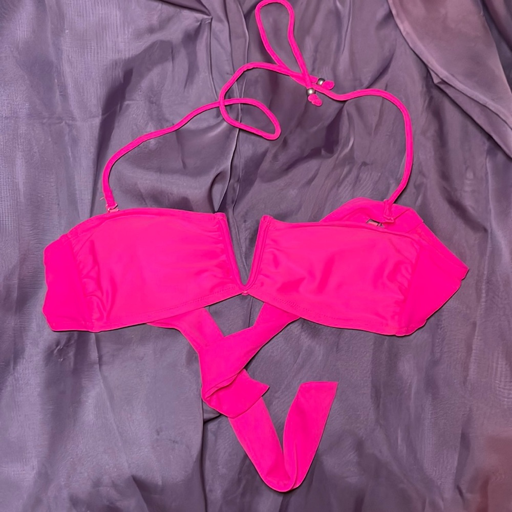 American eagle swim top with removable straps